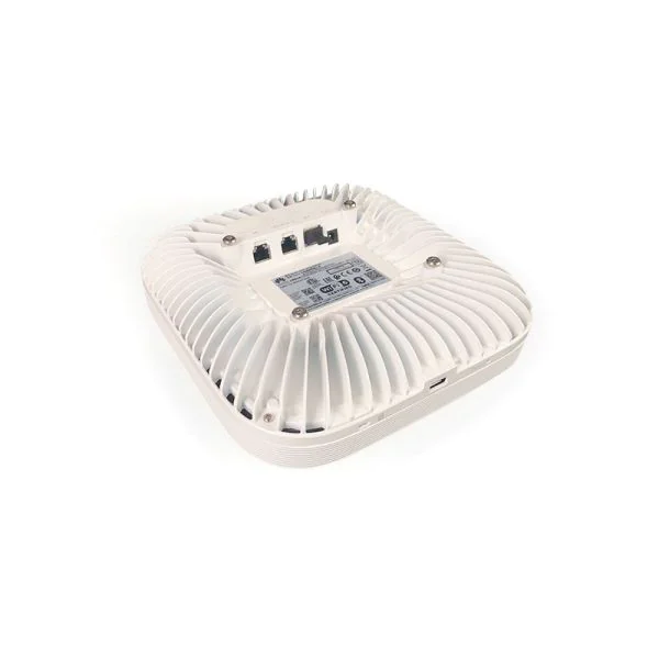 huawei-airengine-6760-x1-4.webp